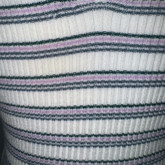 Striped Zip-Front Crop Top - Picture 4 of 5